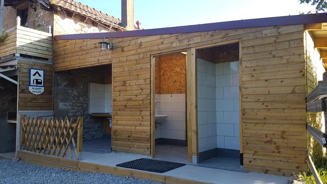 Le Petit Moulin Bed & Breakfast Saint-Hilaire  Екстериор снимка