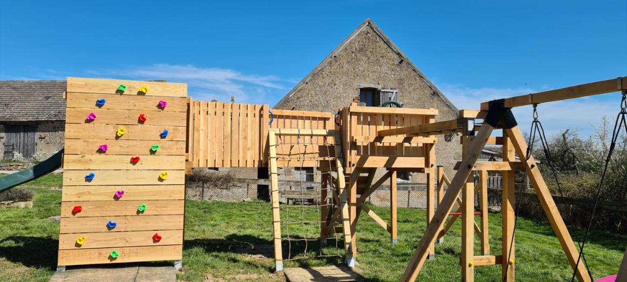 Le Petit Moulin Bed & Breakfast Saint-Hilaire  Екстериор снимка