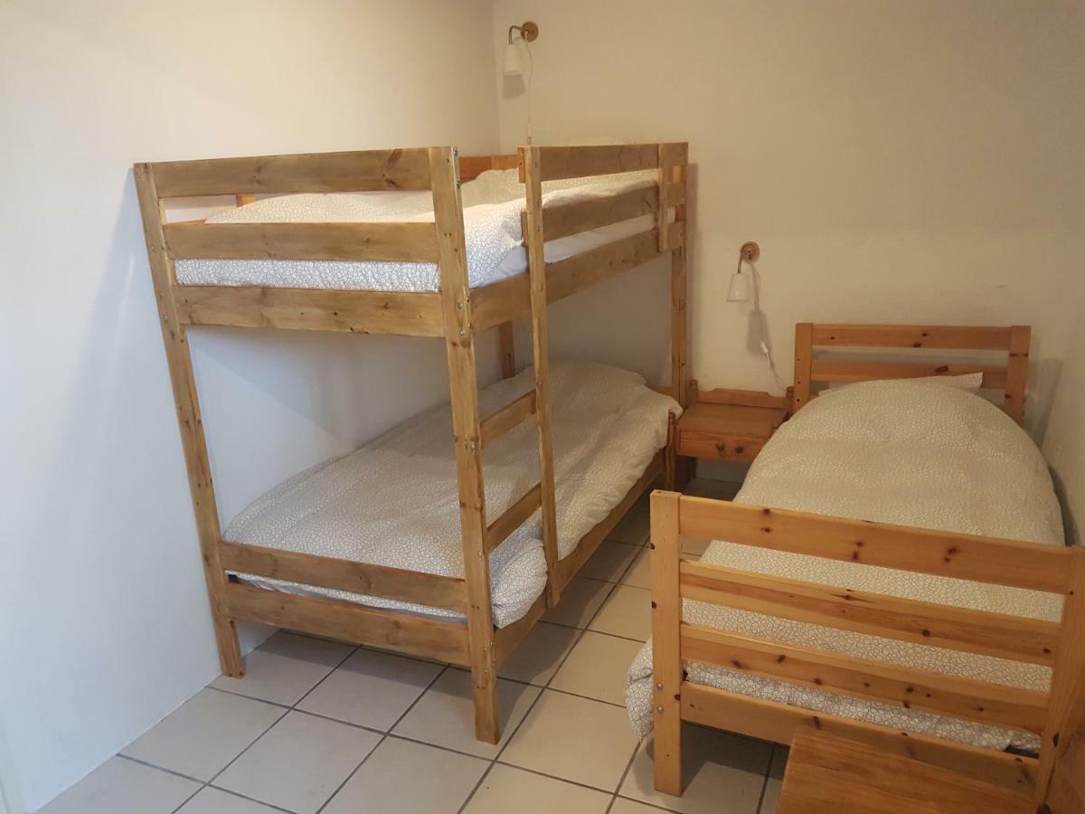 Le Petit Moulin Bed & Breakfast Saint-Hilaire  Екстериор снимка
